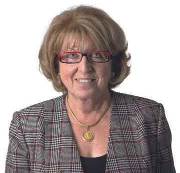3 QUESTIONS à Lilian Chukurian
Juriste en charge du suivi des legs, donations et assurances-vie