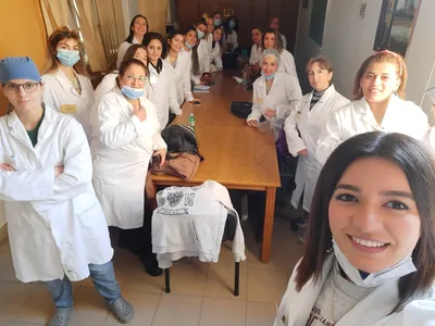 Formation d'aides dentistes destinée aux arméniennes du Liban